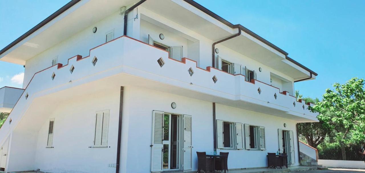 Cichello Apartments Capo Vaticano Exterior photo